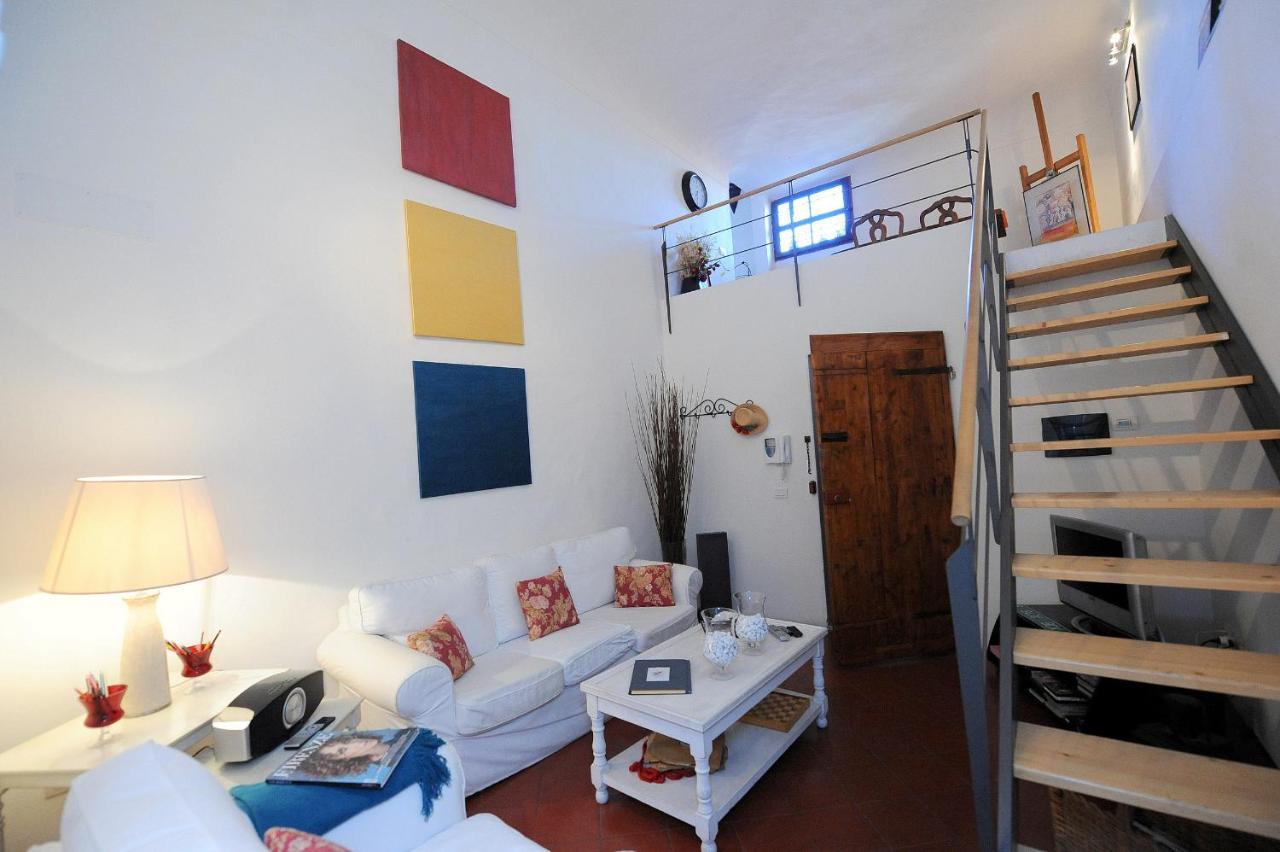 Apartmán Acacia Firenze - Primula Pokoj fotografie